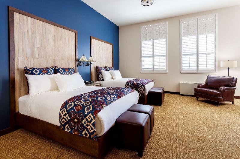 Tailwater Lodge Altmar Tapestry Collection Hilton image