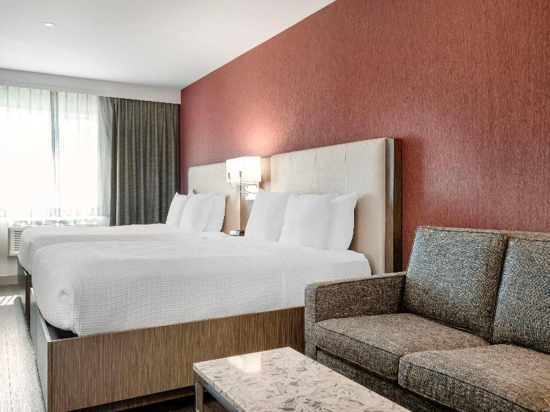 Bw Plus Temecula Wine Country Hotel & Suites image
