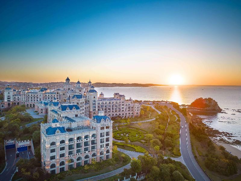 Hilton Dalian Golden Pebble Beach Resort image