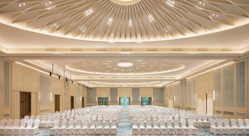 Hilton Dalian Golden Pebble Beach Resort image