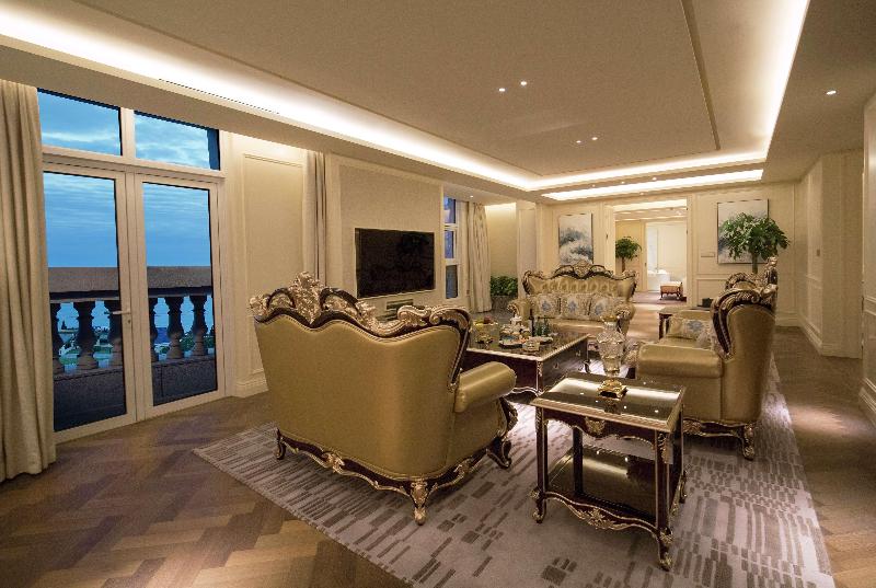 Hilton Dalian Golden Pebble Beach Resort image