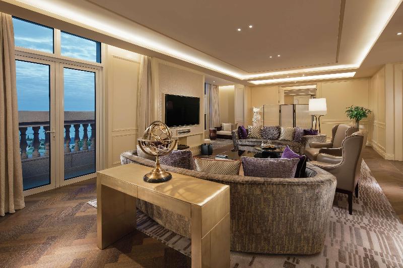 Hilton Dalian Golden Pebble Beach Resort image