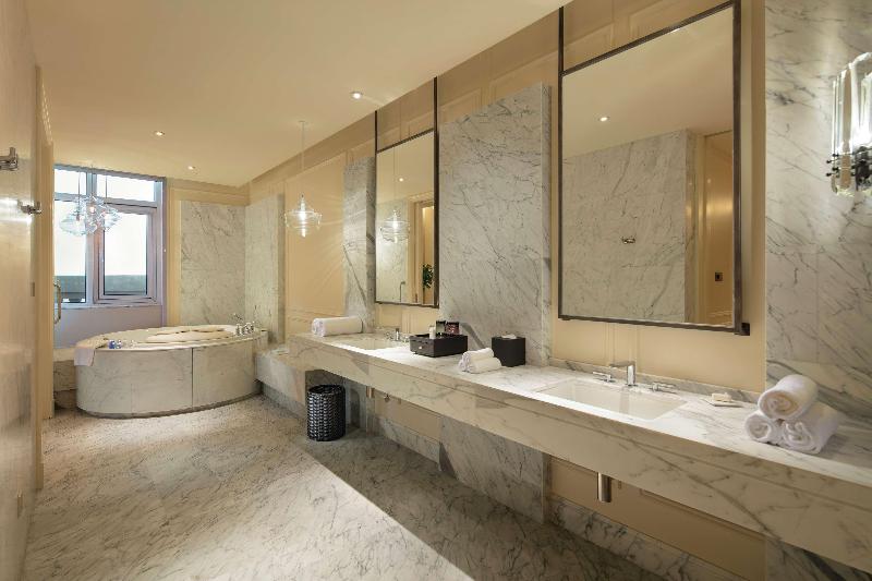 Hilton Dalian Golden Pebble Beach Resort image