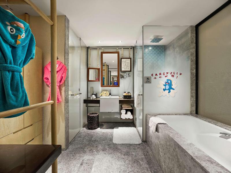 Hilton Dalian Golden Pebble Beach Resort image