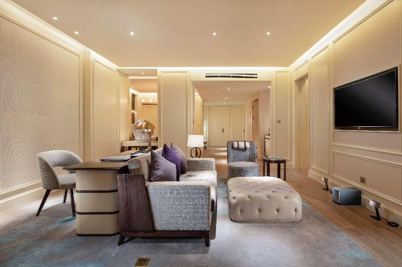 Hilton Dalian Golden Pebble Beach Resort image