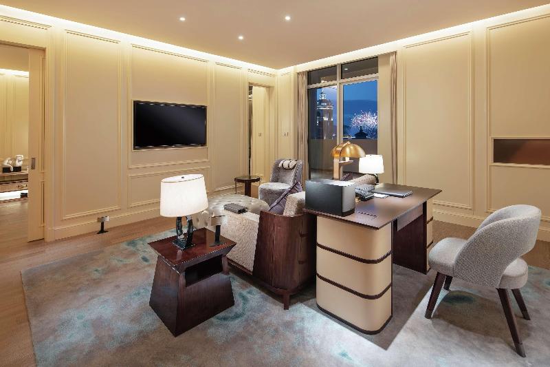 Hilton Dalian Golden Pebble Beach Resort image