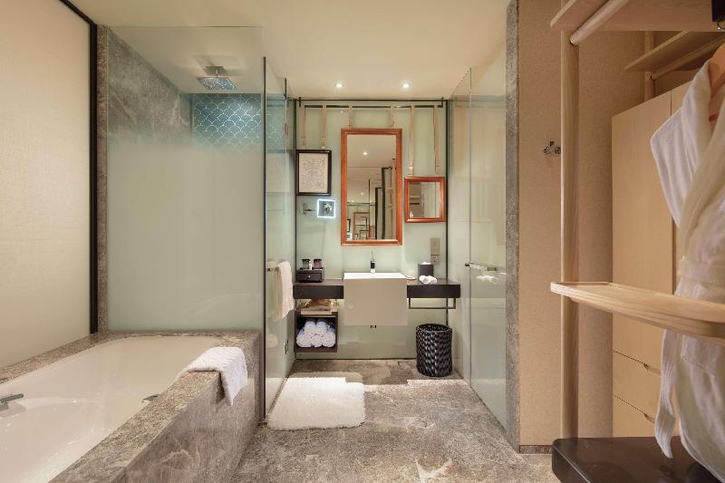 Hilton Dalian Golden Pebble Beach Resort image