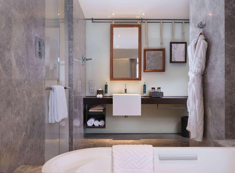 Hilton Dalian Golden Pebble Beach Resort image