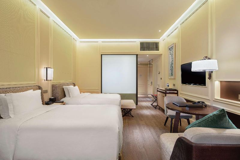 Hilton Dalian Golden Pebble Beach Resort image