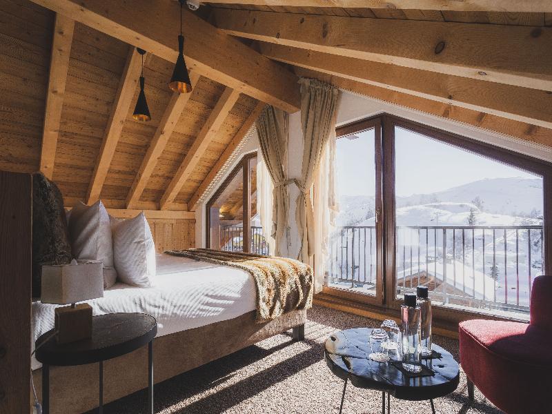 Daria-I Nor hotel image