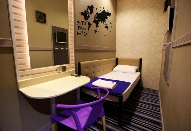 Podstel Hostel Bangkok 4