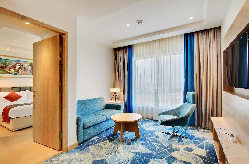 Holiday Inn Bengaluru Racecourse image