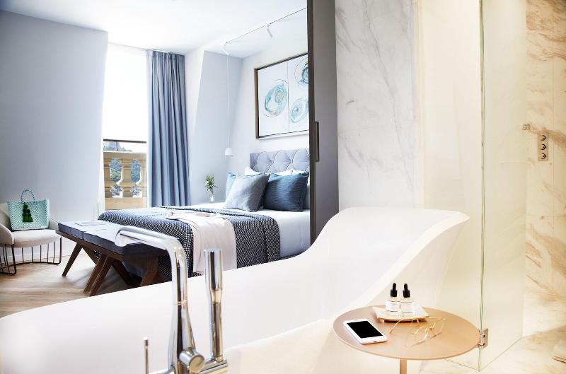Lasala Plaza Hotel - Adults Only image