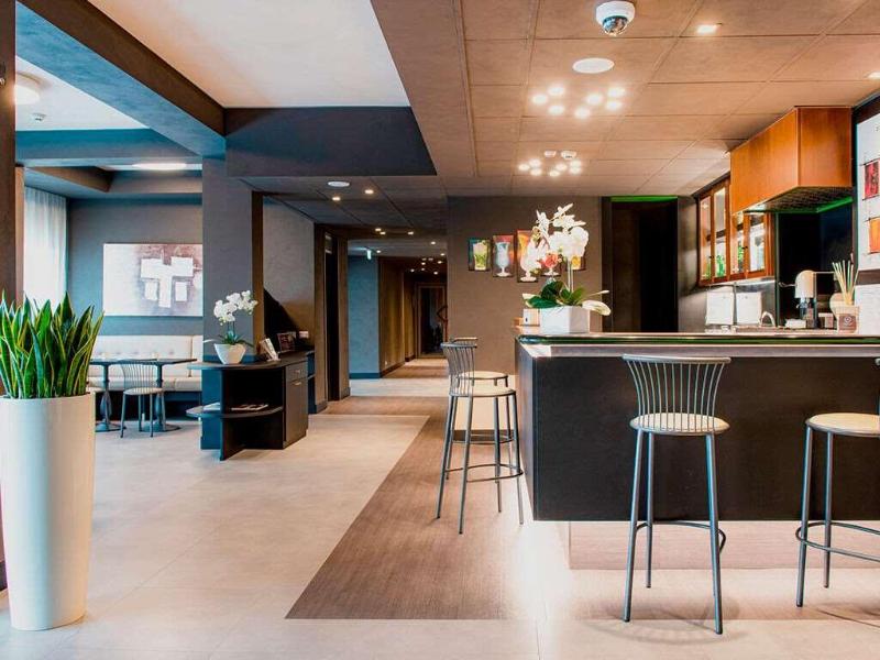 Smart Hotel King image