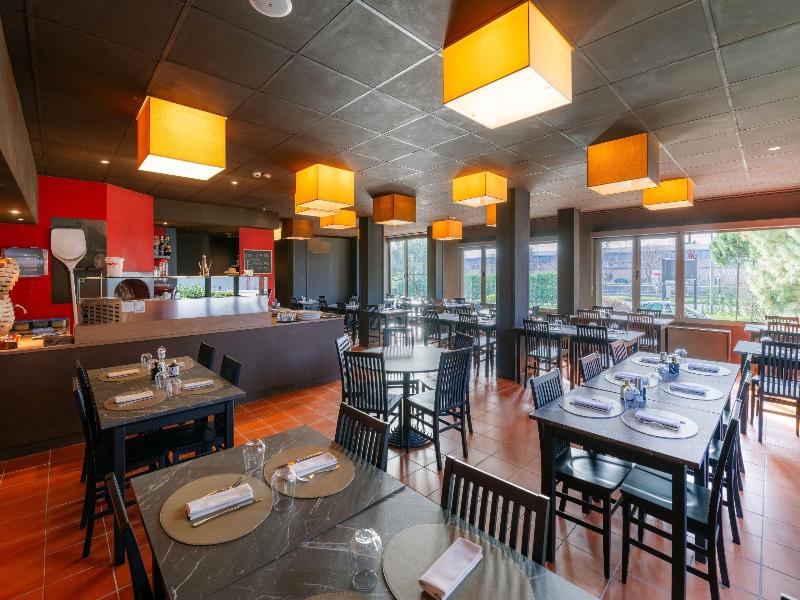 Smart Hotel King image