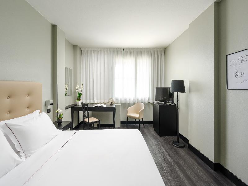 Smart Hotel King image