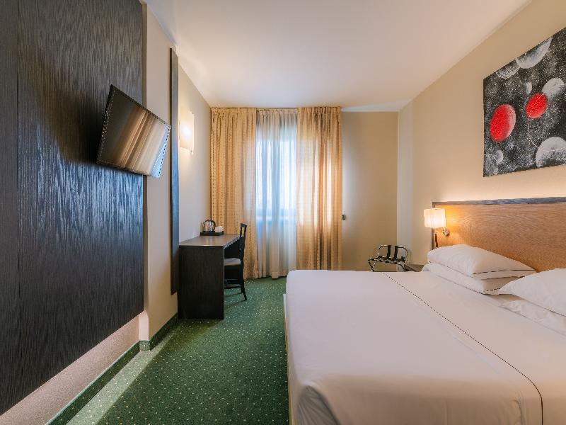 Smart Hotel King image