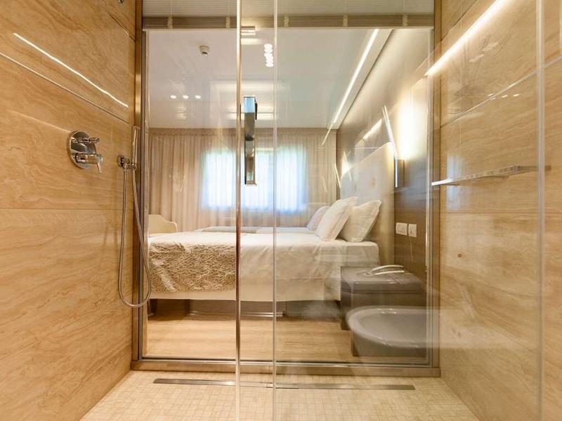 Smart Hotel King image