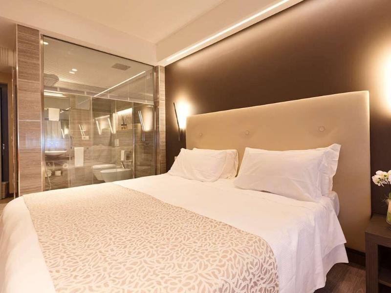 Smart Hotel King image
