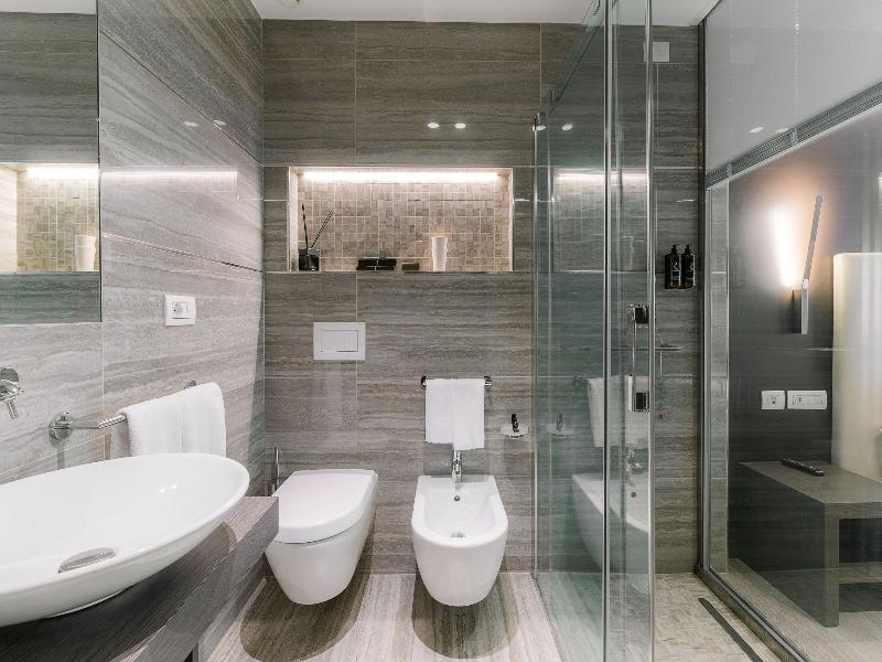 Smart Hotel King image
