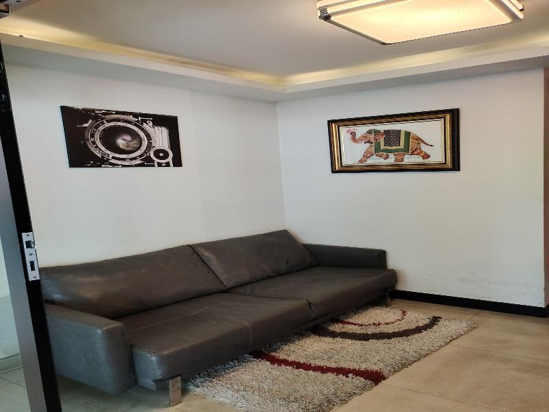 Avatar residence Sukhumvit 7 image