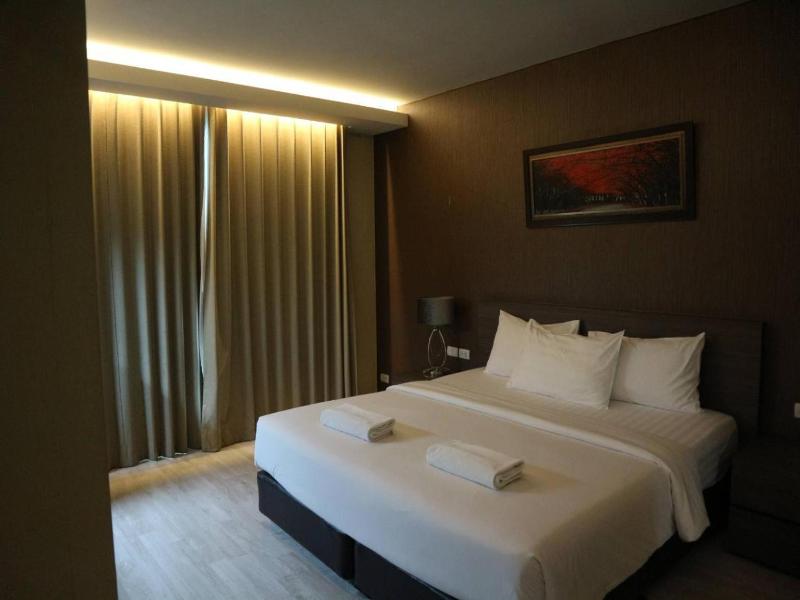 Avatar residence Sukhumvit 7 image