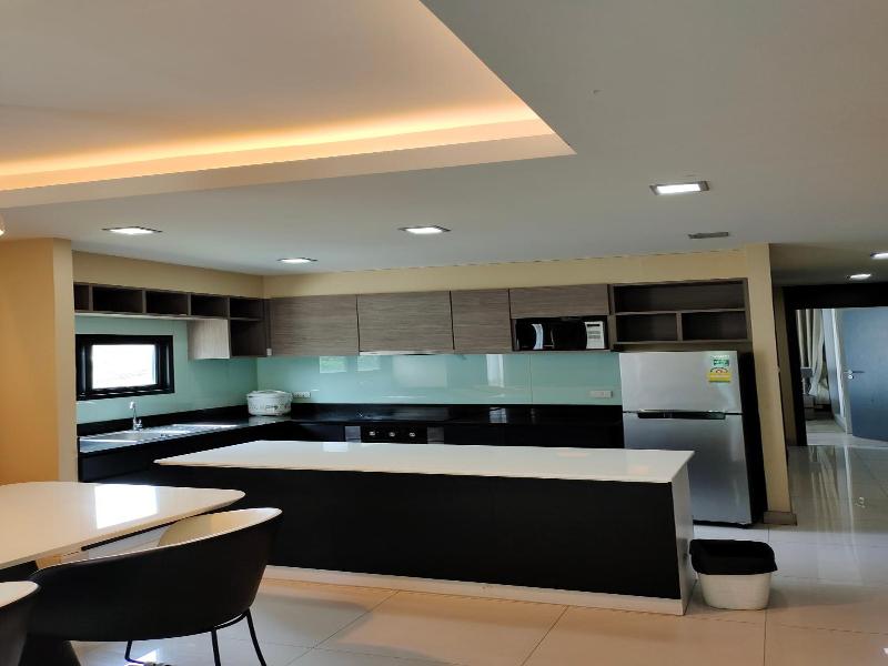 Avatar residence Sukhumvit 7 image