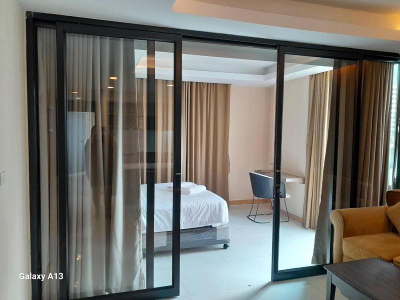 Avatar residence Sukhumvit 7 image