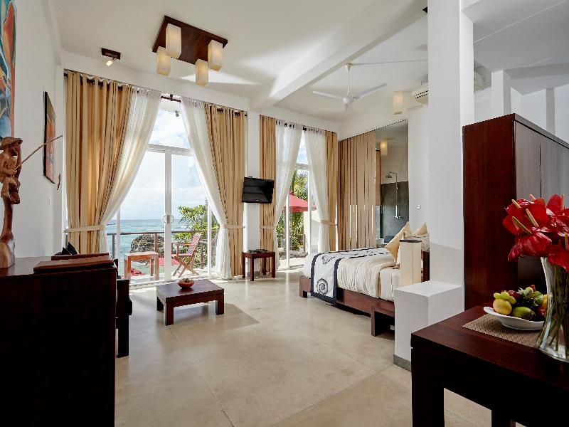 Garton's Cape Hotel image
