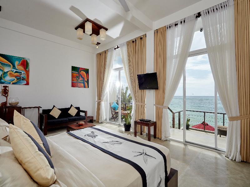 Garton's Cape Hotel image