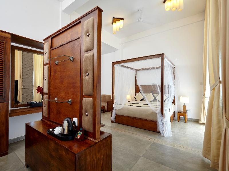 Garton's Cape Hotel image