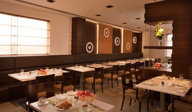 Hotel 6 Chandigarh Zirakpur