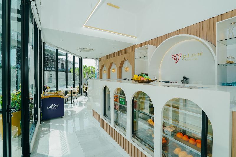 Rawayana West Villas & Kids Park image