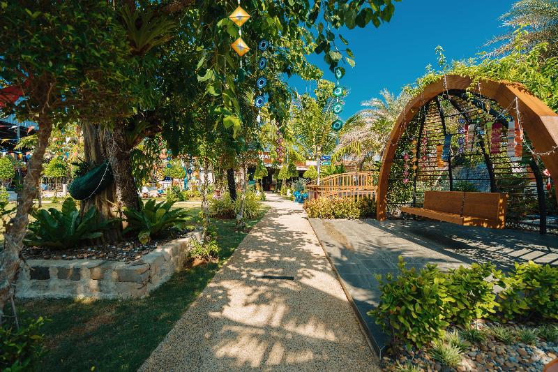Rawayana West Villas & Kids Park image