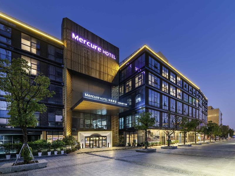 Mercure Suzhou Downtown image