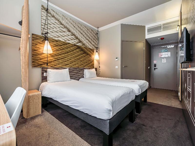 ibis Vilnius Centre image