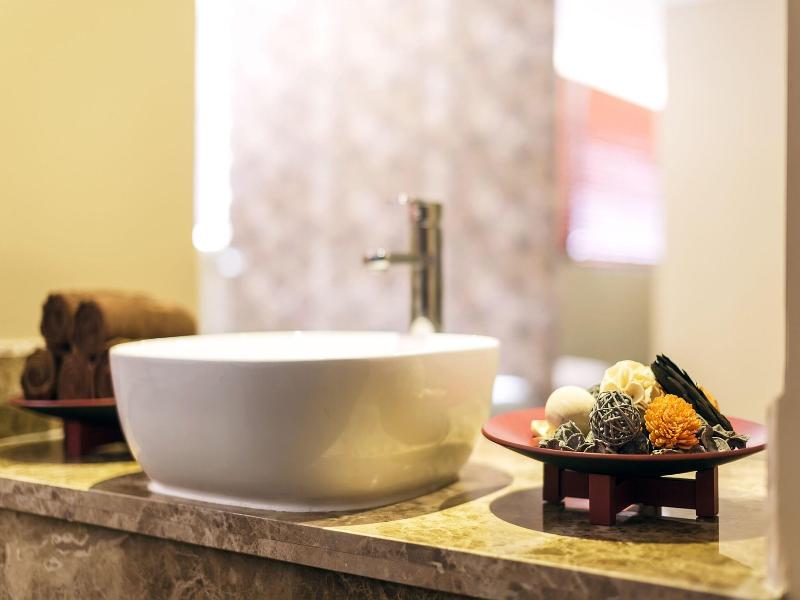 Balcona Hotel Danang image