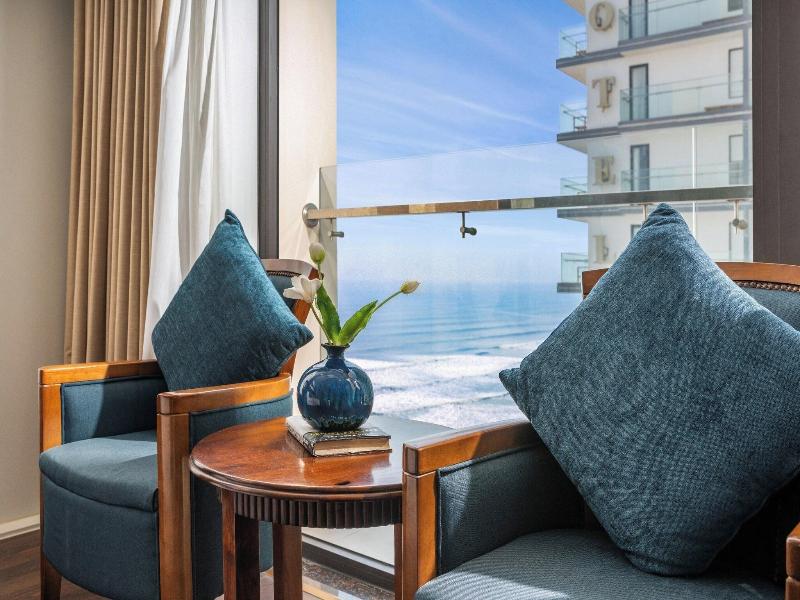 Balcona Hotel Danang image