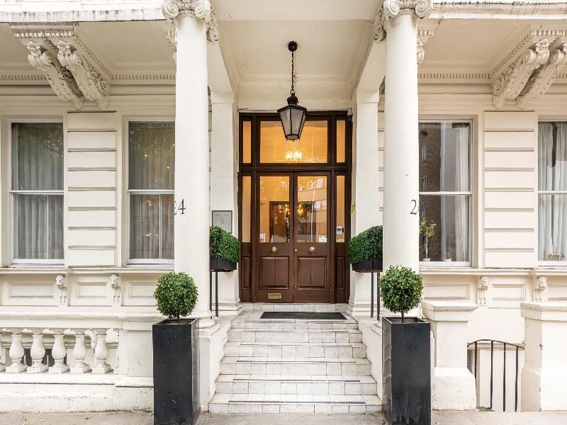 Queensgate Court image