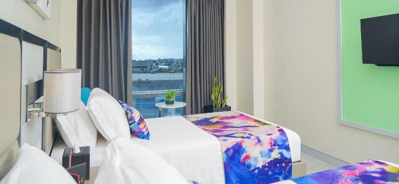 Savoy Hotel Manila near Airpt NAIA Terminal 3 MNL image