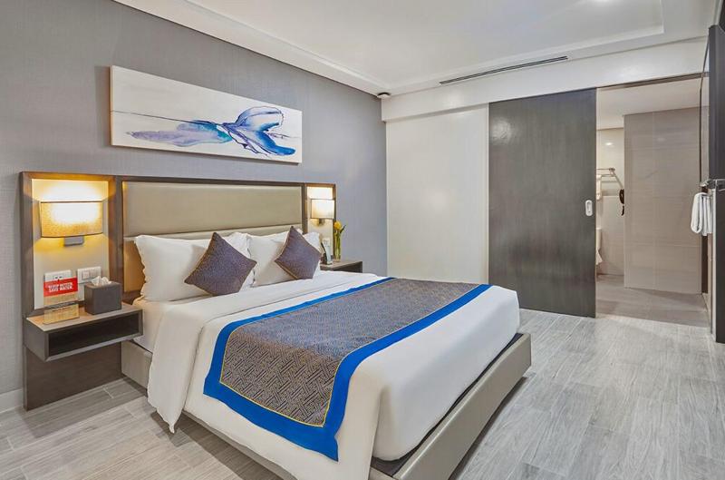 Savoy Hotel Manila near Airpt NAIA Terminal 3 MNL image
