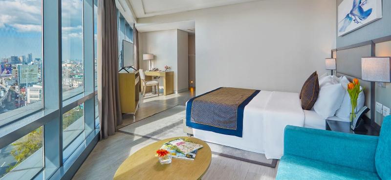 Savoy Hotel Manila near Airpt NAIA Terminal 3 MNL image