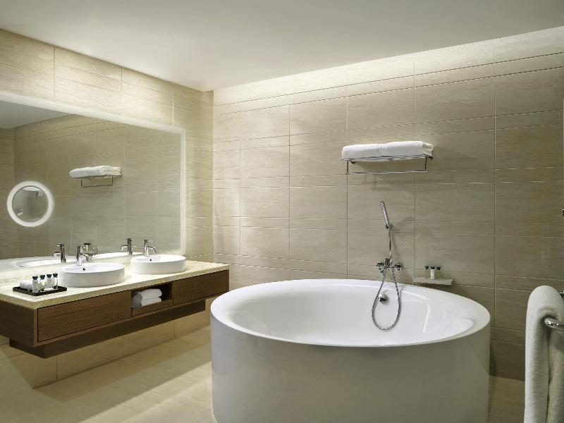 Movenpick Hotel & Convention Centre KLIA image