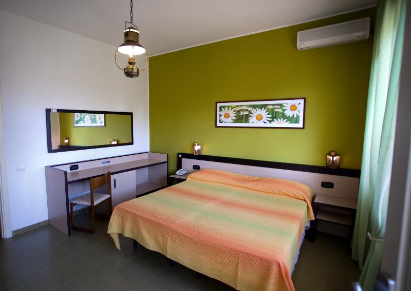 Hotel Guardacosta image
