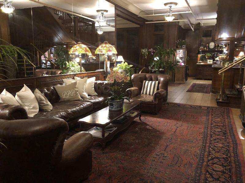 Park Plaza Hotel image