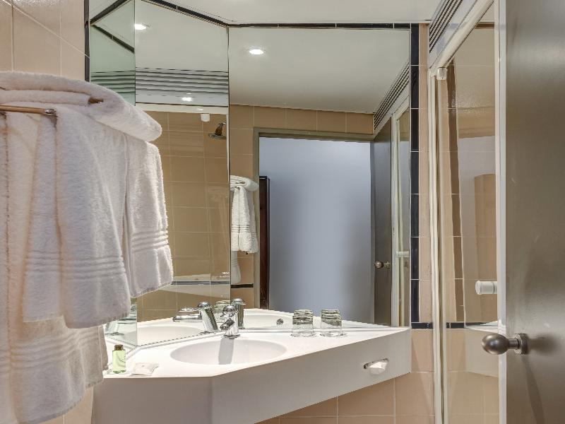 Stayeasy Eastgate image