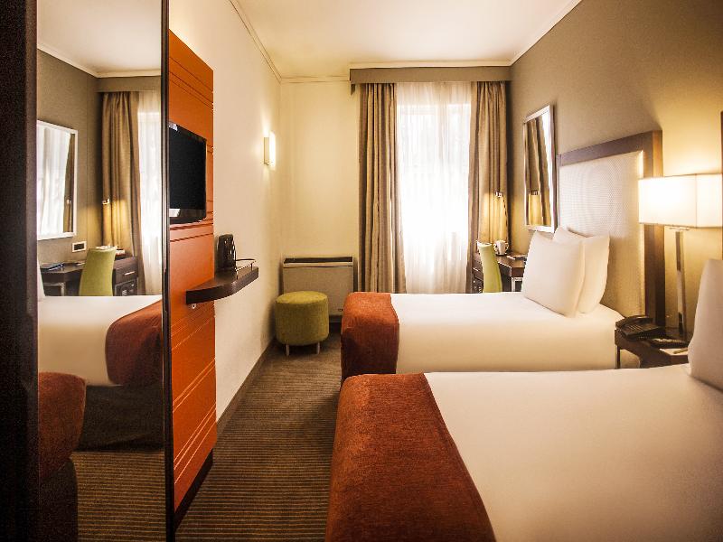 Stayeasy Eastgate image