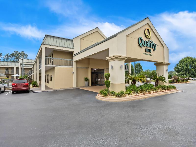 Quality Inn at Albany Mall Albany 5