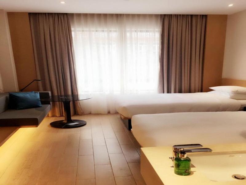 Fairfield by Marriott Shanghai Jingan image