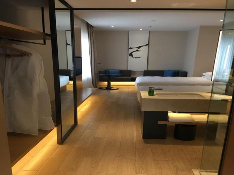 Fairfield by Marriott Shanghai Jingan image
